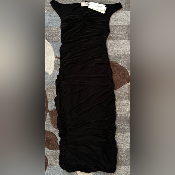 NWT Club London Off Shoulder Black Ruched Bodycon Midi Dress - Picture 7 of 8